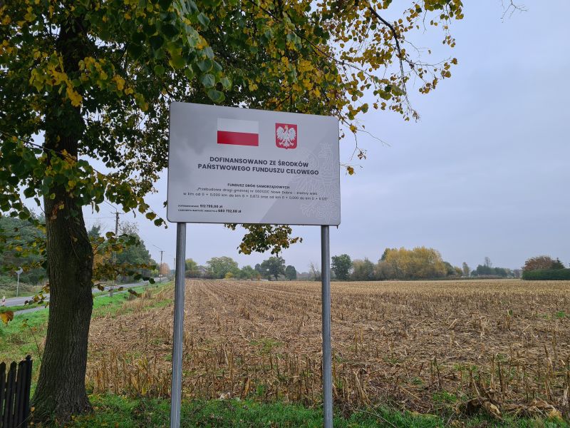 tablica informująca o dofinans...