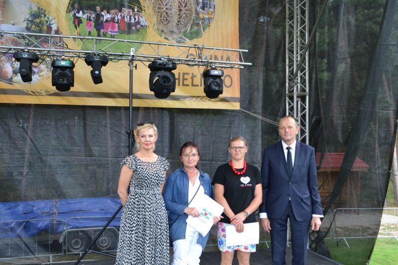 wręczenie nagród w konkursie piękna zgaroda w kategorii siedlisko